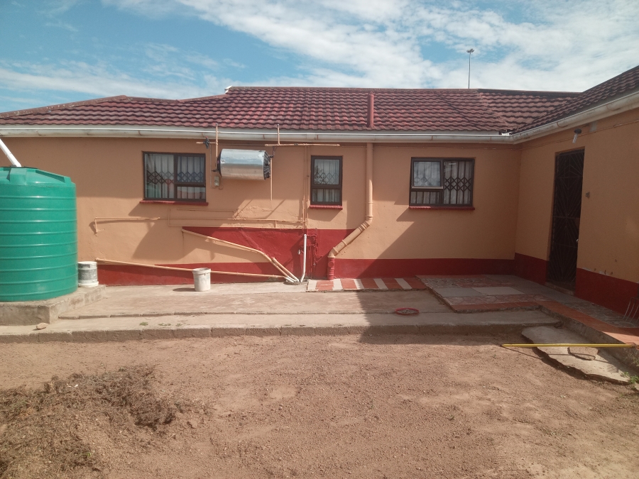 2 Bedroom Property for Sale in Dimbaza Eastern Cape